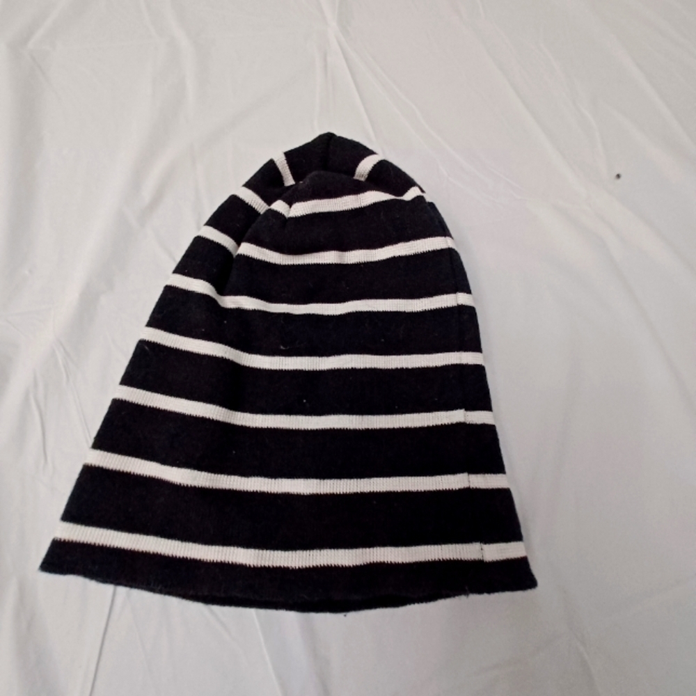 Claire's Beanie Hat one size